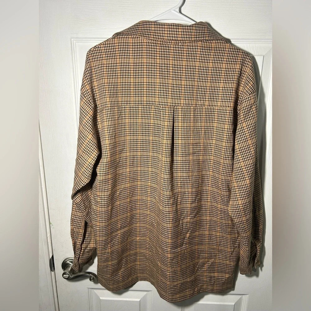 Princess Polly Willa Oversized Button Down Shirt Beige Plaid checkered Size 2. - Picture 6 of 11